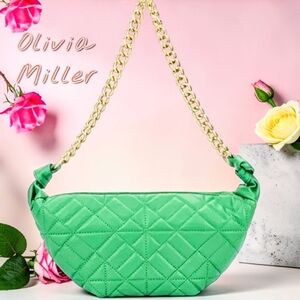 👛 NIB Gorgeous, Elegant Olivia Miller Green Quilted Crossbody Bag w/Gold Chain